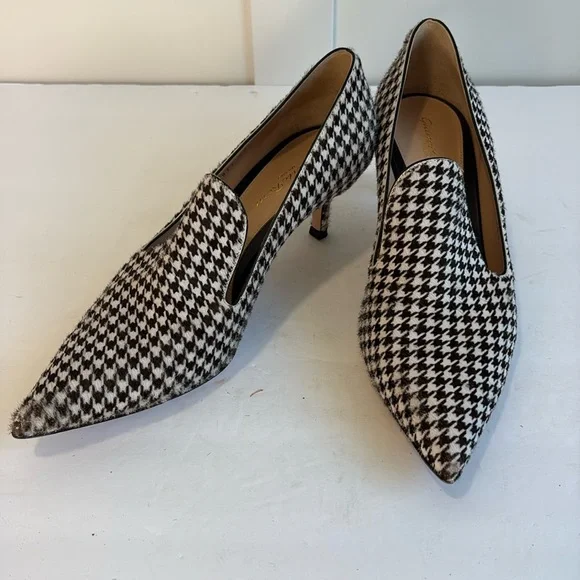 Gianvito Rossi Houndstooth Kitten-Heel Pointed Toe Loafer Pumps